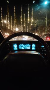 Buick riviera 1990 vista Cuadro de mandos digital del buick un adelanto de futuro color Deep Crimson Red