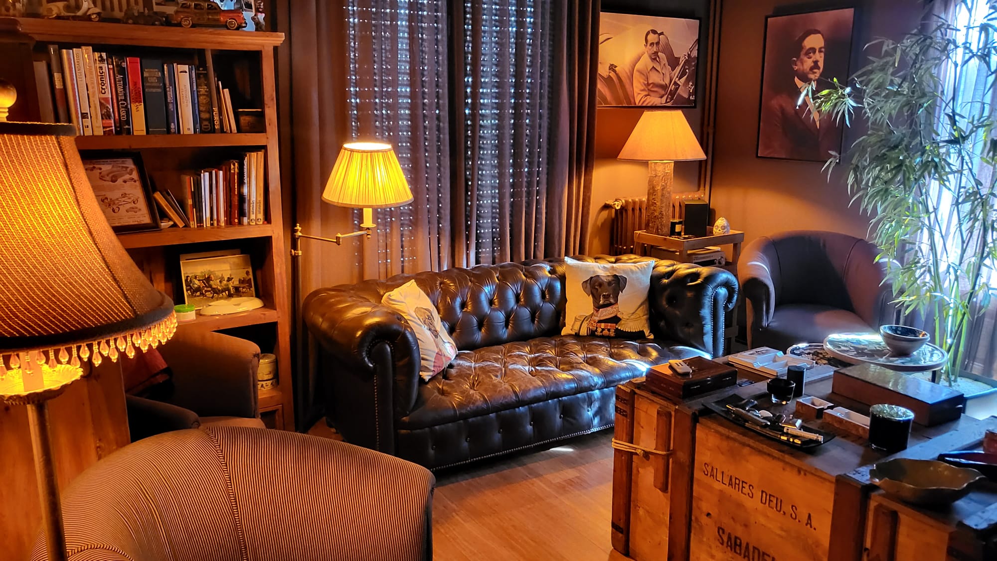 Club Orleans Cars, Jag STO y American Cars, modern classic cars interior 6