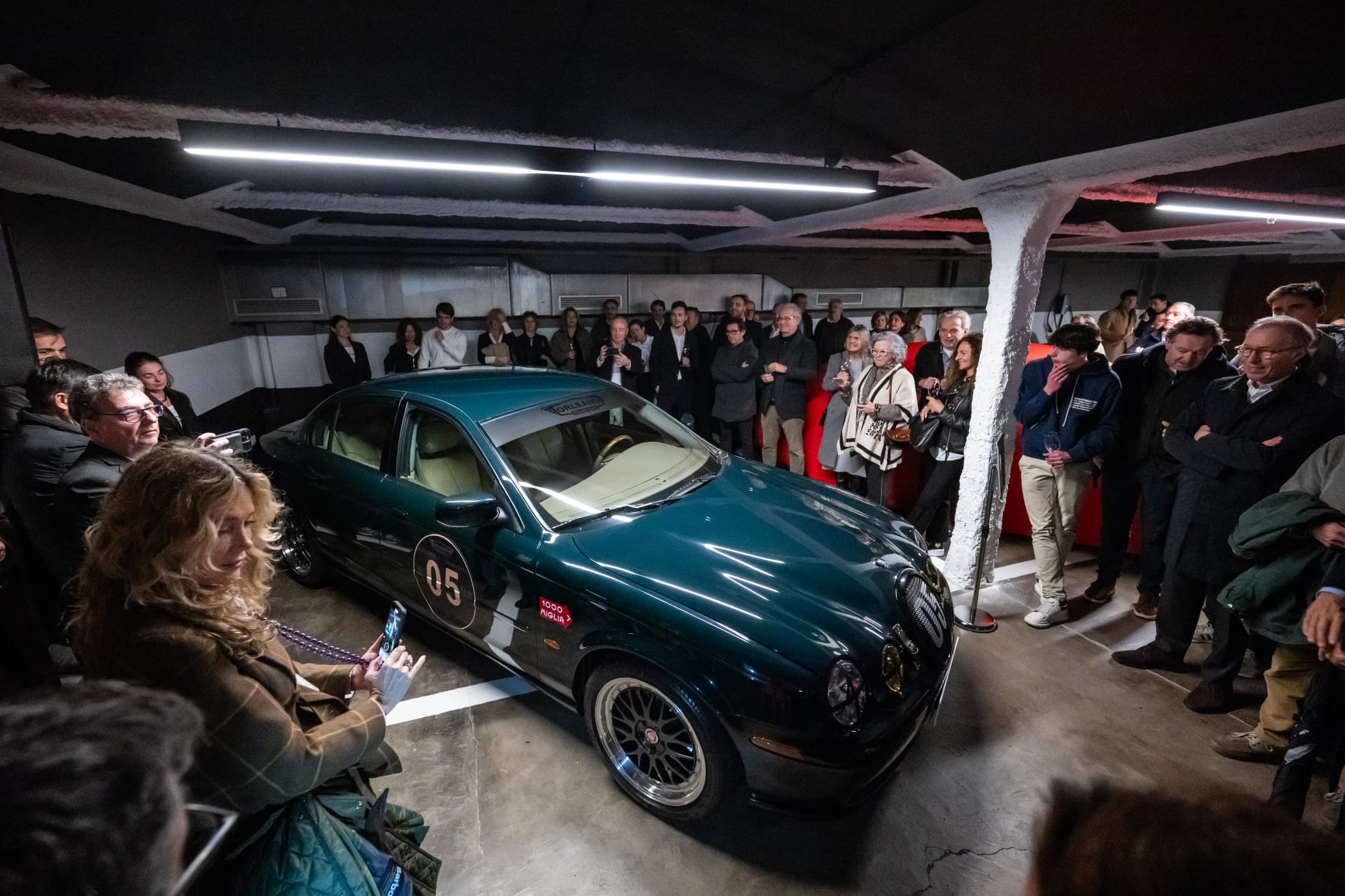 El Jag STO 05 British Racing Green, el clásico. Cambio manual.